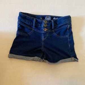 Girls high waisted jean shorts